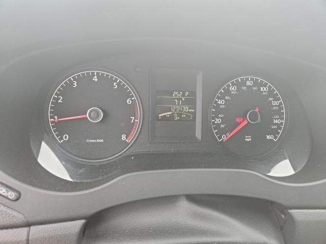 3VW2K7AJ5DM269145 - 2013 VOLKSWAGEN JETTA BASE SILVER photo 9