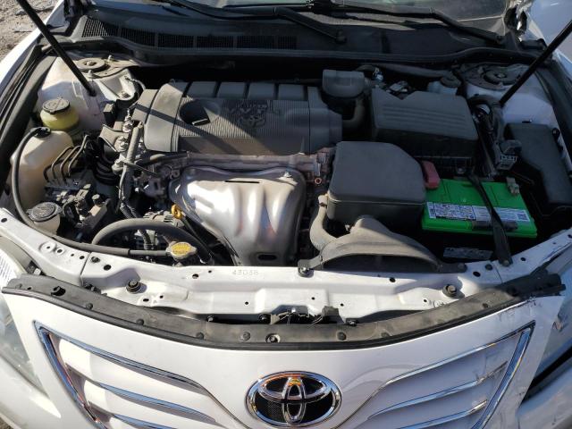 4T4BF3EK3BR104997 - 2011 TOYOTA CAMRY BASE WHITE photo 11