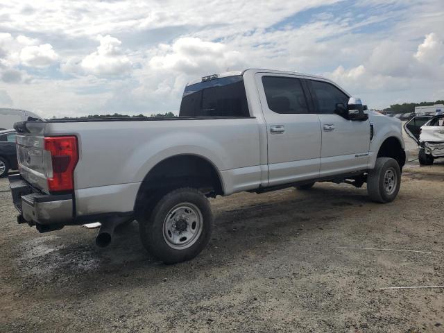 1FT7W2BT3JEC74975 - 2018 FORD F250 SUPER DUTY Srebrny zdjęcie 3