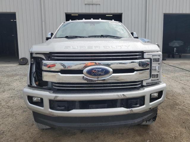 1FT7W2BT3JEC74975 - 2018 FORD F250 SUPER DUTY Srebrny zdjęcie 5
