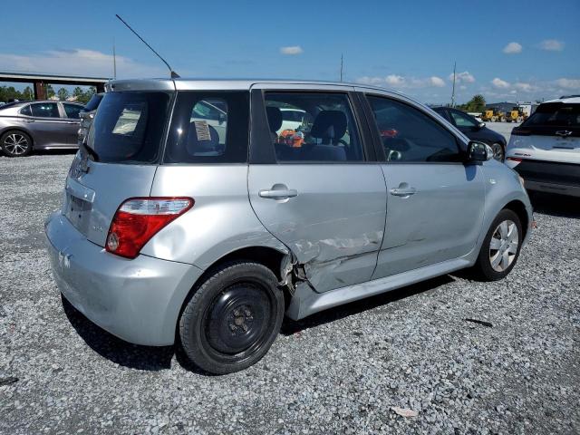 JTKKT624765019779 - 2006 TOYOTA SCION XA SILVER photo 3