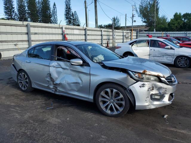 1HGCR2F5XFA116909 - 2015 HONDA ACCORD SPORT SILVER photo 4