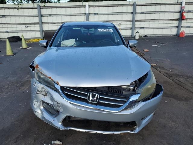 1HGCR2F5XFA116909 - 2015 HONDA ACCORD SPORT SILVER photo 5