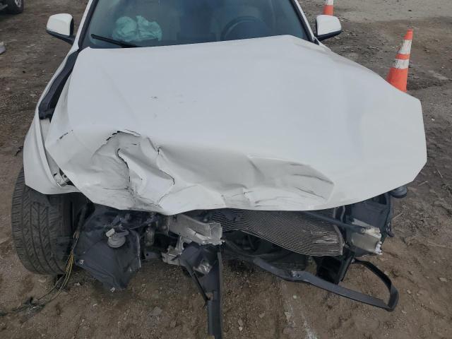 WBA3C3G52FNS76437 - 2015 BMW 320 I XDRIVE WHITE photo 11