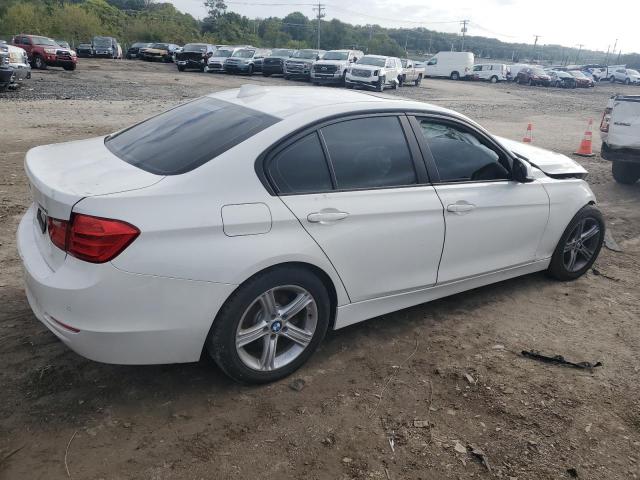 WBA3C3G52FNS76437 - 2015 BMW 320 I XDRIVE WHITE photo 3