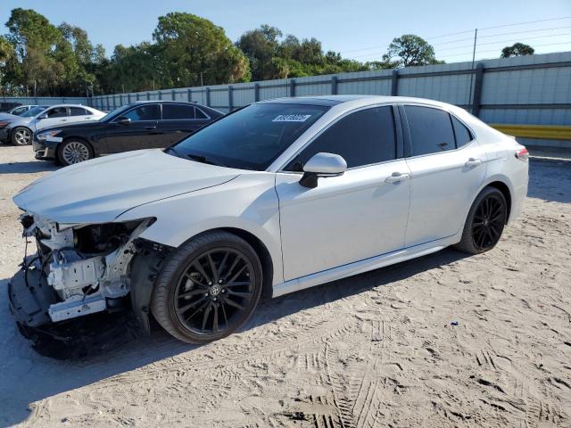 2021 TOYOTA CAMRY XSE, 