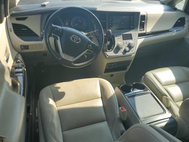 5TDYZ3DC2KS014609 - 2019 TOYOTA SIENNA XLE SILVER photo 8