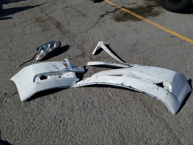 1G1ZC5E03CF215905 - 2012 CHEVROLET MALIBU 1LT WHITE photo 12