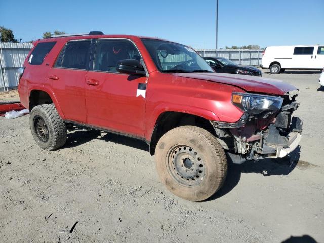 JTEMU5JR9N6028718 - 2022 TOYOTA 4RUNNER SR5/SR5 PREMIUM Qırmızı foto 4