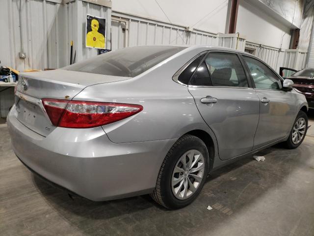 4T4BF1FK0GR543908 - 2016 TOYOTA CAMRY LE SILVER photo 3