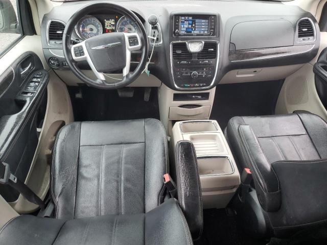 2C4RC1BG9FR595797 - 2015 CHRYSLER TOWN & COU TOURING RED photo 8