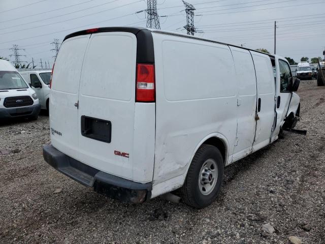 1GTW7AFF6H1111648 - 2017 GMC SAVANA G2500 WHITE photo 4