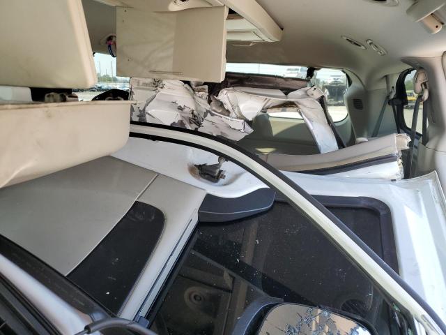 2C4RC1BG2GR222215 - 2016 CHRYSLER TOWN & COU TOURING 白色 照片 10