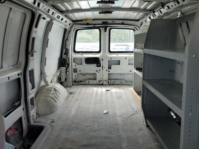 1GCWGAFP6J1276565 - 2018 CHEVROLET EXPRESS G2 WHITE photo 10