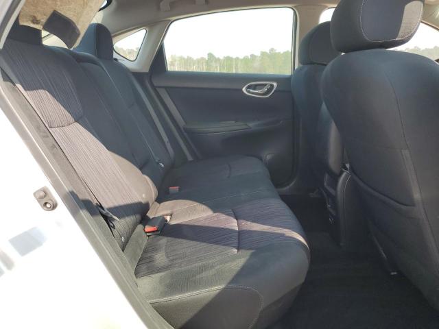 3N1AB7AP1KY403368 - 2019 NISSAN SENTRA S 银色 照片 10