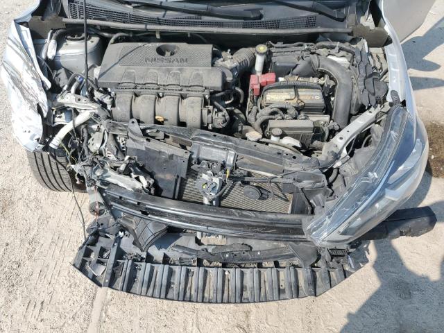 3N1AB7AP1KY403368 - 2019 NISSAN SENTRA S 银色 照片 11