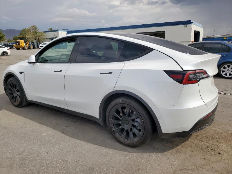 5YJYGAEE0MF188888 - 2021 TESLA MODEL Y 白色 照片 2