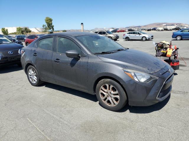 3MYDLBZV7GY136694 - 2016 TOYOTA SCION IA GRAY photo 4