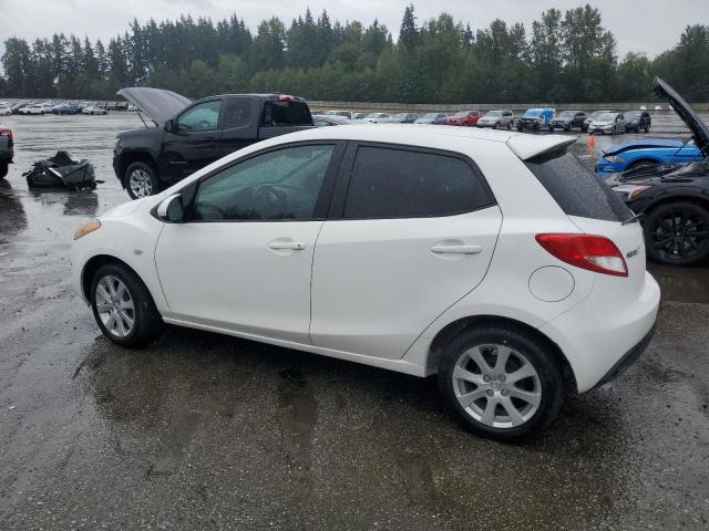 JM1DE1LZ3C0133858 - 2012 MAZDA MAZDA2 白色 照片 2