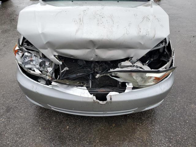 4T1BF30K14U571484 - 2004 TOYOTA CAMRY LE SILVER photo 11