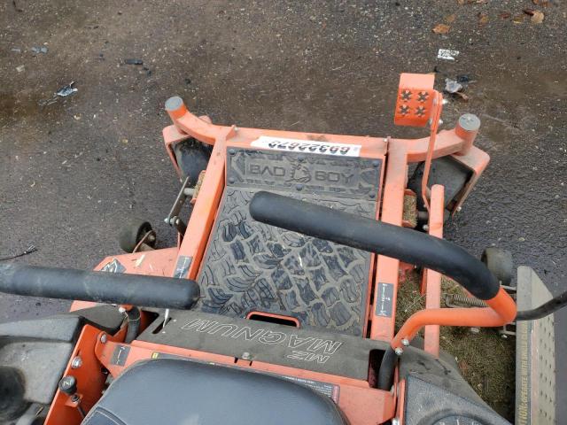 BMZ48KT7250522011 - 2022 BADB MOWER ORANGE photo 5