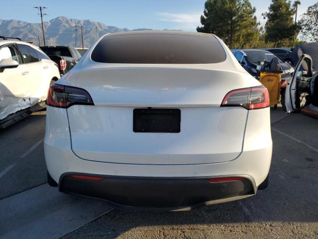5YJYGDEE5MF140014 - 2021 TESLA MODEL Y WHITE photo 6