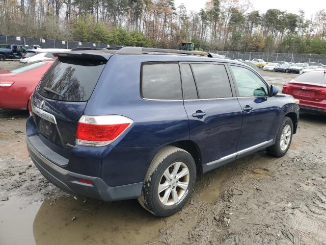 5TDBK3EH0CS100376 - 2012 TOYOTA HIGHLANDER BASE BLUE photo 3