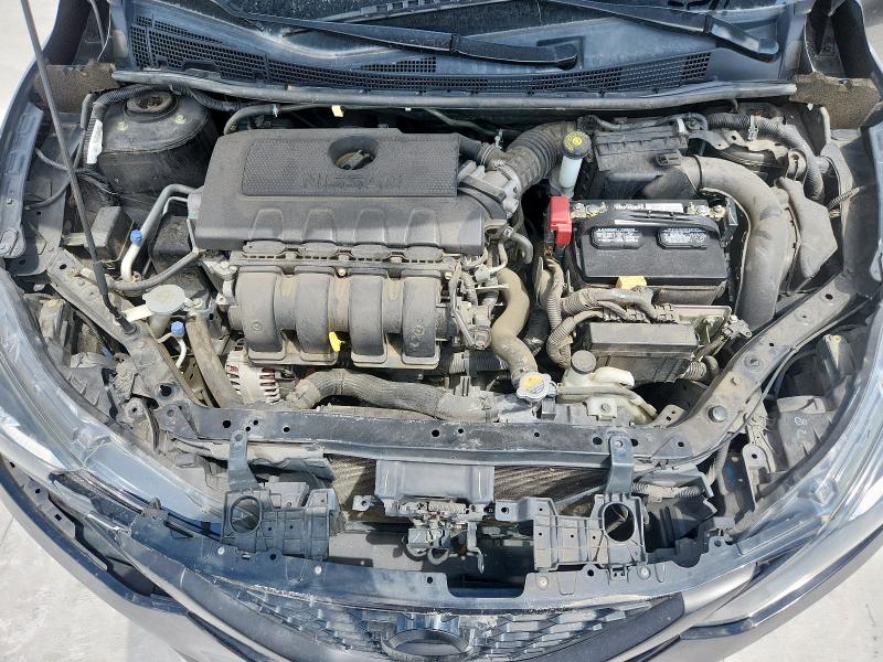 3N1AB7AP6JY233426 - 2018 NISSAN SENTRA S 黑色 照片 11