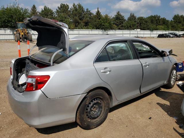 4T1BD1FK8CU049869 - 2012 TOYOTA CAMRY HYBRID SILVER photo 3