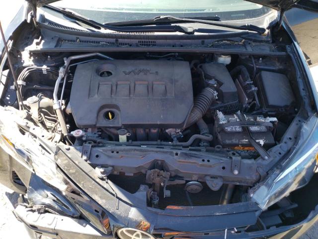 2T1BURHEXJC035668 - 2018 TOYOTA COROLLA L შავი ფოტო 11