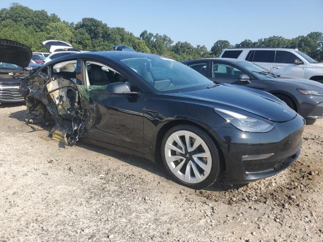 5YJ3E1EB1NF290157 - 2022 TESLA MODEL 3 BLACK photo 4