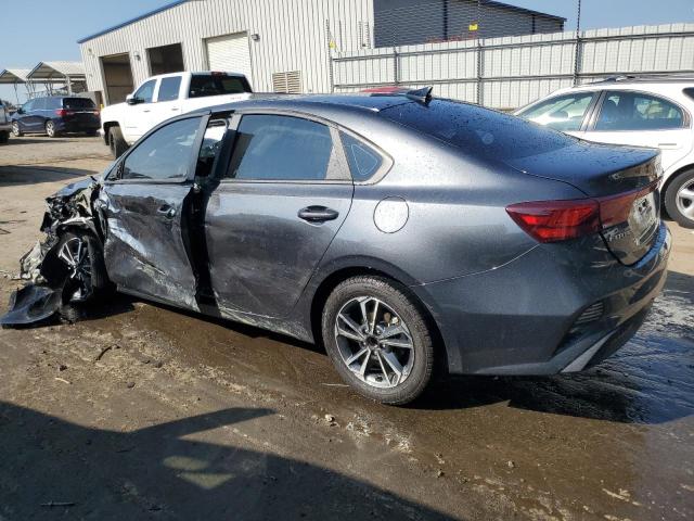 3KPF24AD4PE504095 - 2023 KIA FORTE LX CHARCOAL photo 2