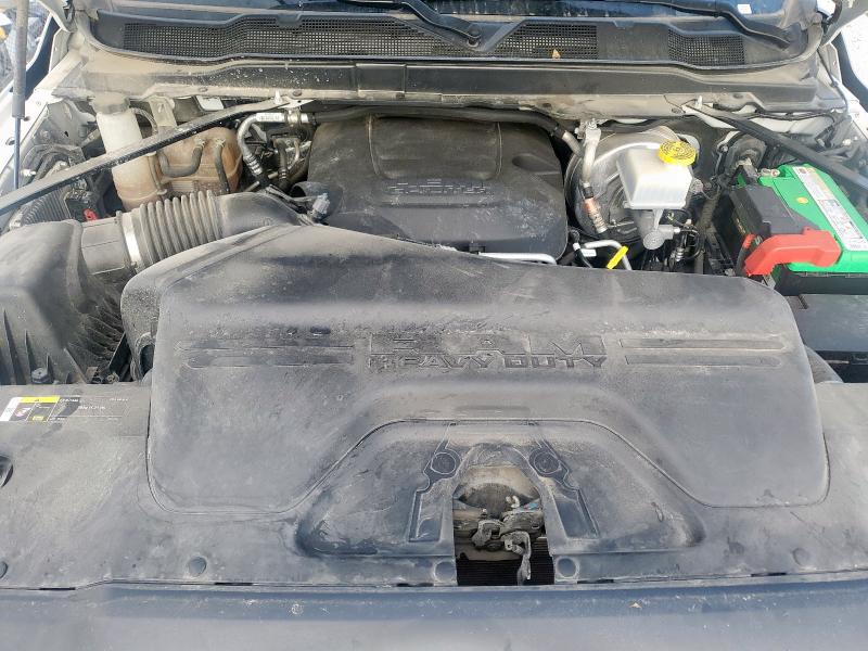 3C6UR5HJ8MG582116 - 2021 RAM 2500 TRADESMAN WHITE photo 11