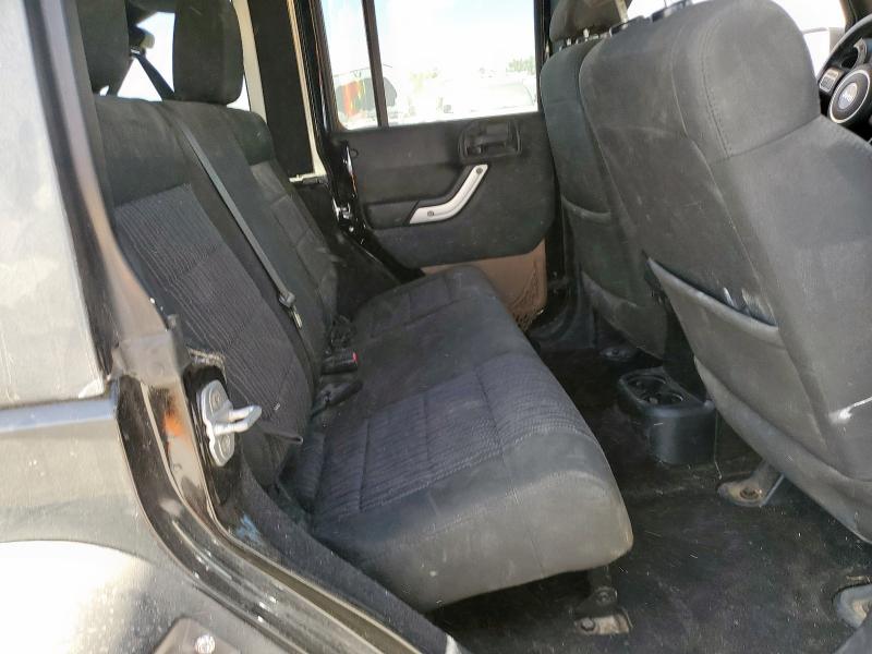 1J4BA3H15BL627700 - 2011 JEEP WRANGLER U SPORT BLACK photo 10