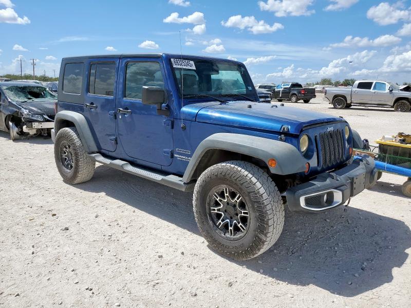 1J4BA3H11AL187554 - 2010 JEEP WRANGLER UNLIMITED SPORT أزرق صورة 4