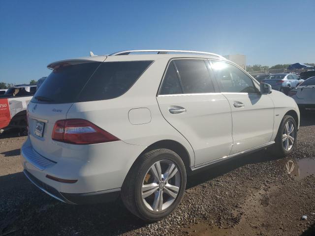 4JGDA5HB1CA030510 - 2012 MERCEDES-BENZ ML 350 4MATIC WHITE photo 3