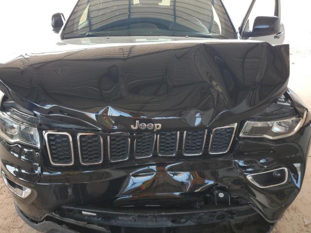 1C4RJFAG8KC759774 - 2019 JEEP GRAND CHEROKEE LAREDO შავი ფოტო 11