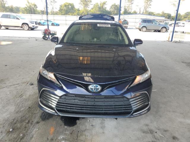 4T1C31AK6MU562652 - 2021 TOYOTA CAMRY LE BLUE photo 5