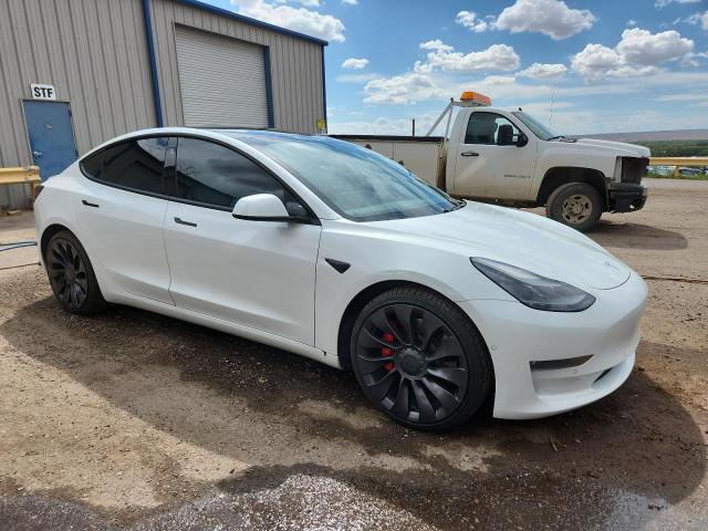 5YJ3E1EC9MF000884 - 2021 TESLA MODEL 3 WHITE photo 4