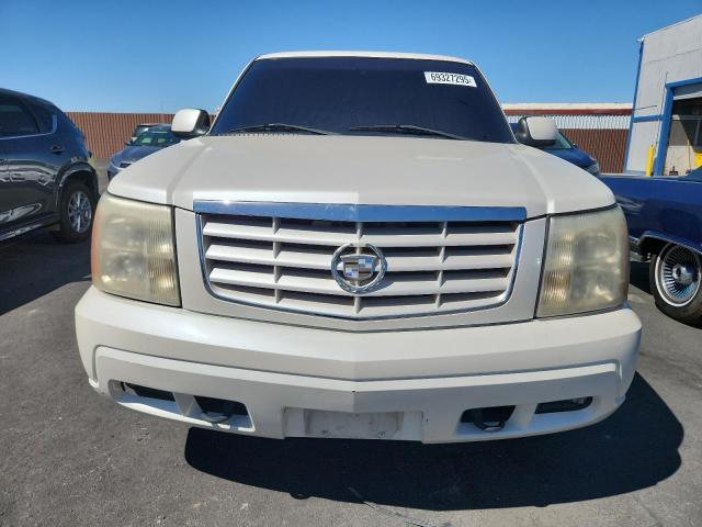 1GYEK63N92R111696 - 2002 CADILLAC ESCALADE LUXURY Blanco foto 5