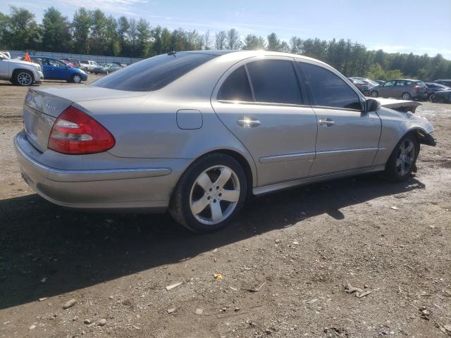 WDBUF83J14X161195 - 2004 MERCEDES-BENZ E500 500 4MATIC SILVER photo 3