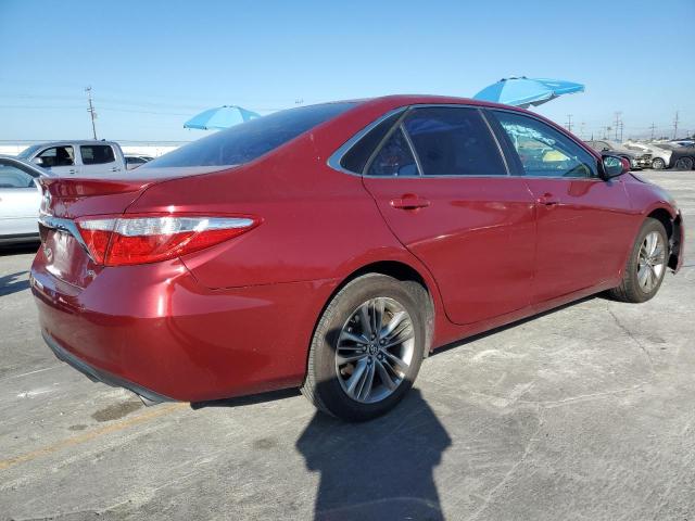 4T1BF1FK4FU974468 - 2015 TOYOTA CAMRY LE RED photo 3