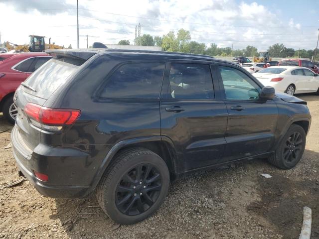 1C4RJFAG4KC592510 - 2019 JEEP GRAND CHER LAREDO BLACK photo 3