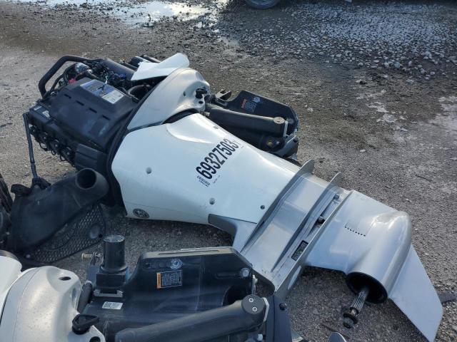 2B652824 - 2019 MERCURY OUTBOARD WHITE photo 4