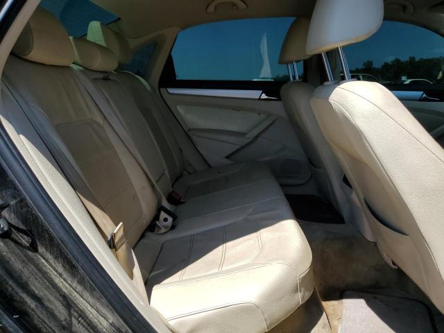 1VWBH7A34DC079824 - 2013 VOLKSWAGEN PASSAT SE 黑色 照片 10