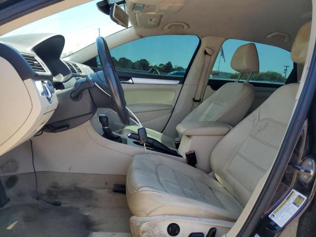 1VWBH7A34DC079824 - 2013 VOLKSWAGEN PASSAT SE 黑色 照片 7