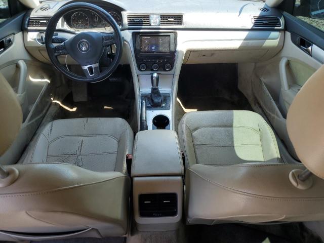 1VWBH7A34DC079824 - 2013 VOLKSWAGEN PASSAT SE 黑色 照片 8