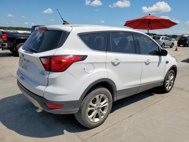 1FMCU9GD6KUB11867 - 2019 FORD ESCAPE SE Սպիտակ լուսանկար 3