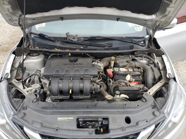 3N1AB7AP8JY281252 - 2018 NISSAN SENTRA S SILVER photo 11