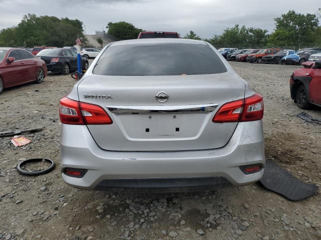 3N1AB7AP8JY281252 - 2018 NISSAN SENTRA S SILVER photo 6